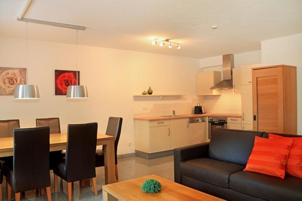 Chalet Zur Rose Apartment แบร์วัง ภายนอก รูปภาพ